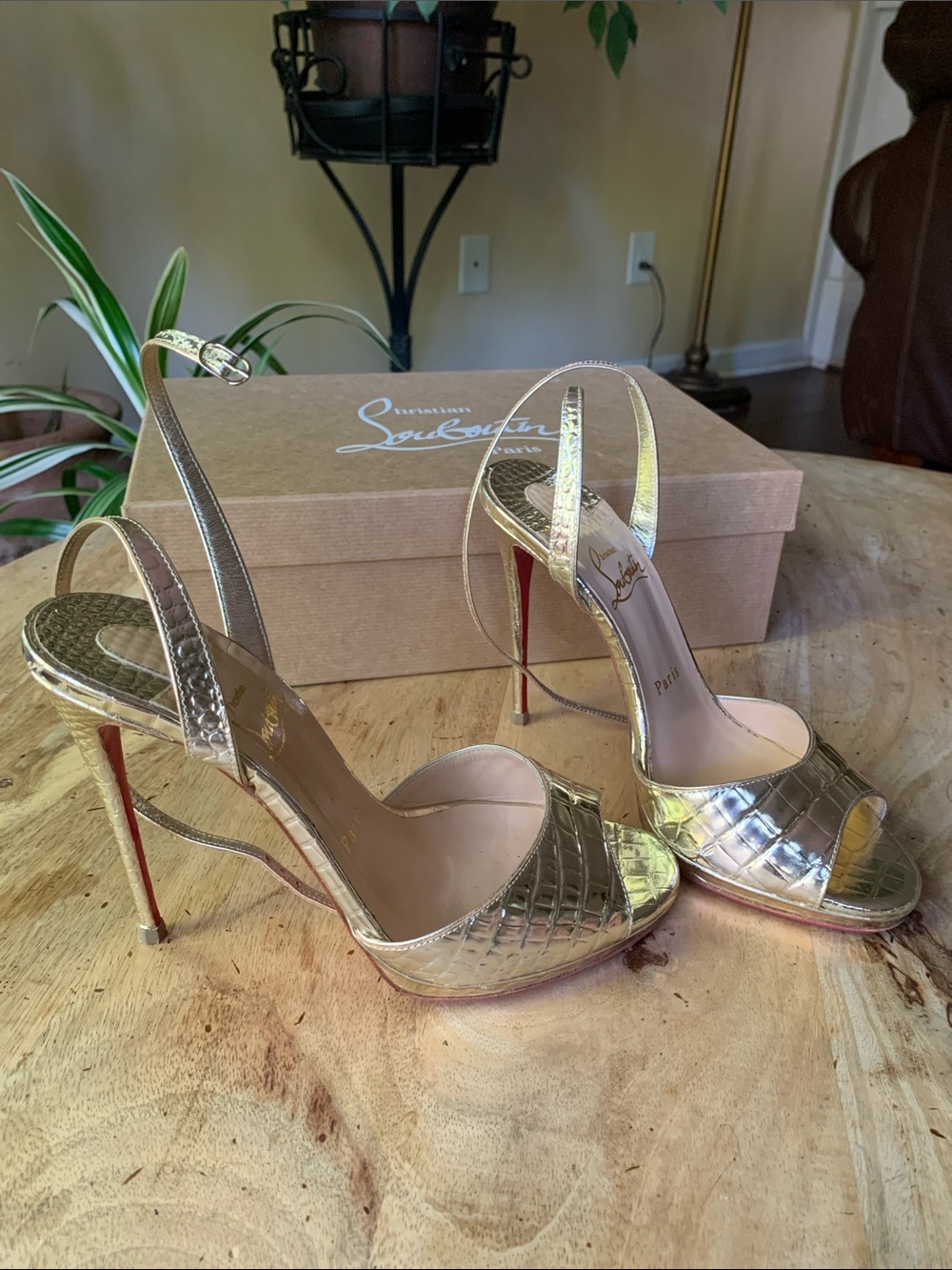 CHRISTIAN LOUBOUTIN Metallic Gold Croc-Embossed Slingback Heels - 120 MM